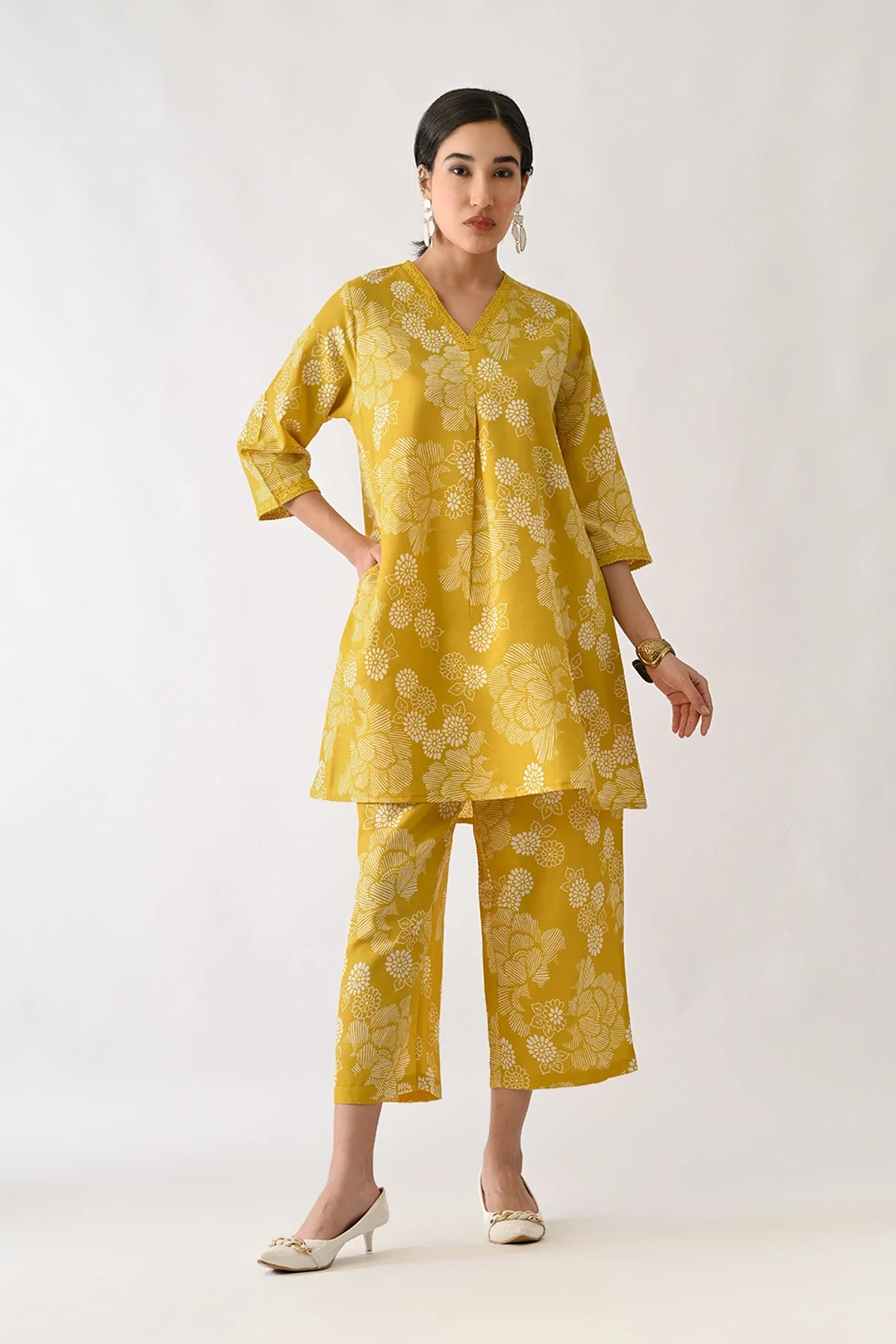 Yellow Printed A-line Kurta 2 Pcs Set - Image 4