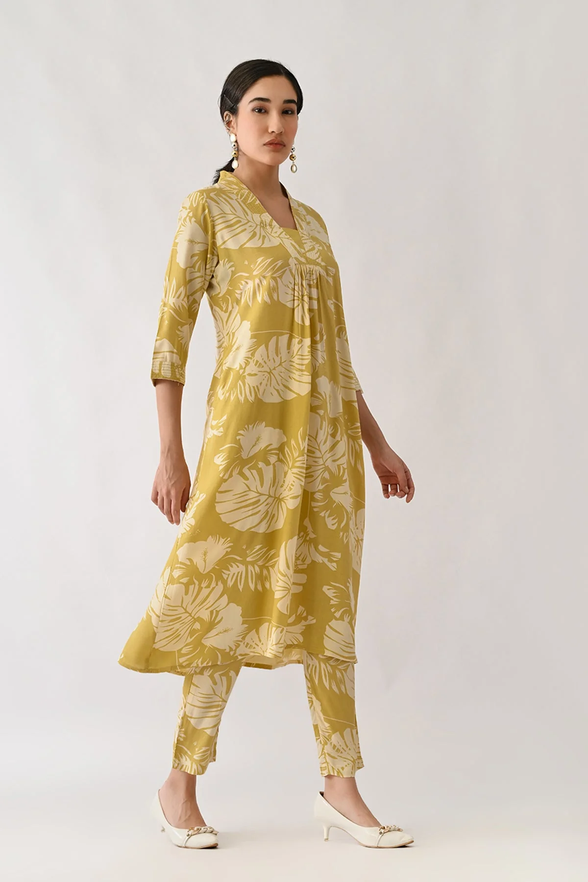 Yellow Printed A-line Kurta 2 Pcs Set - Image 3