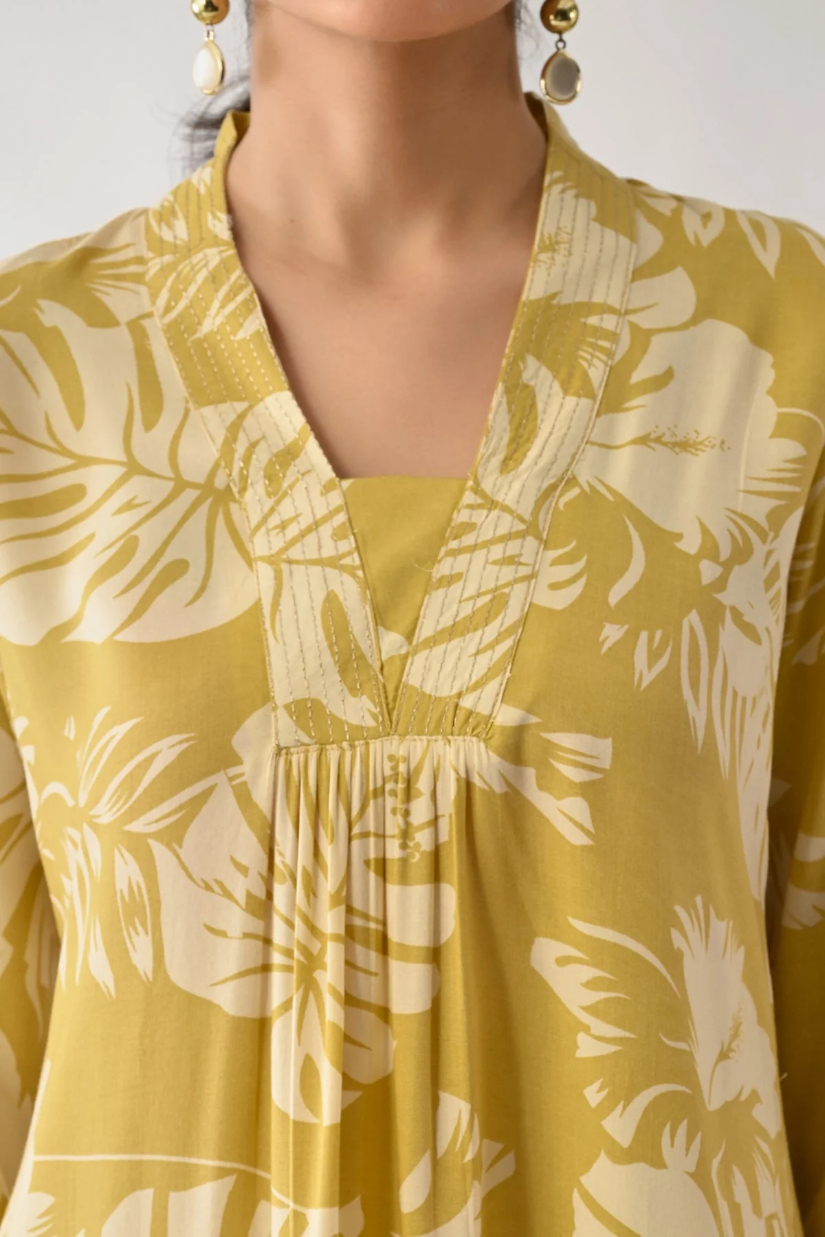 Yellow Printed A-line Kurta 2 Pcs Set - Image 4