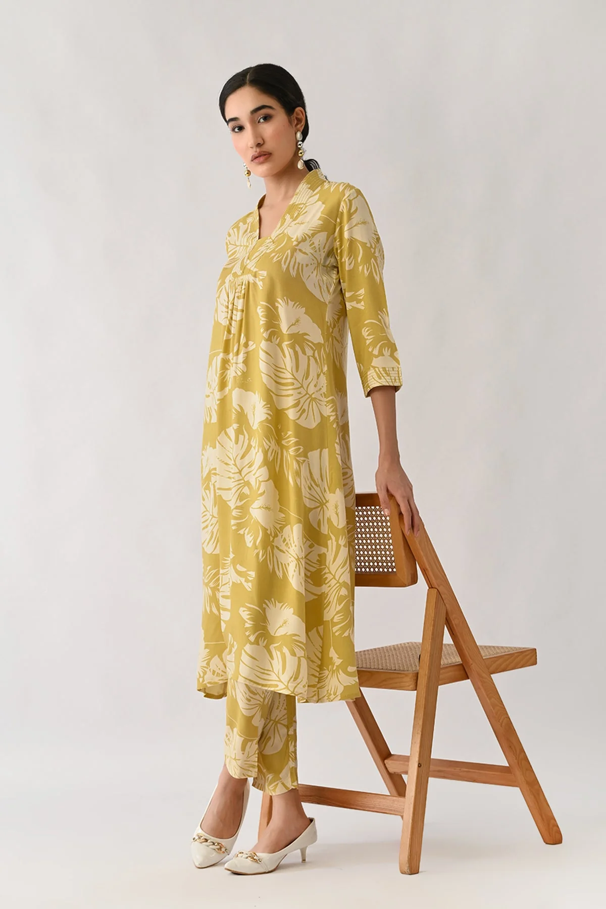 Yellow Printed A-line Kurta 2 Pcs Set - Image 7