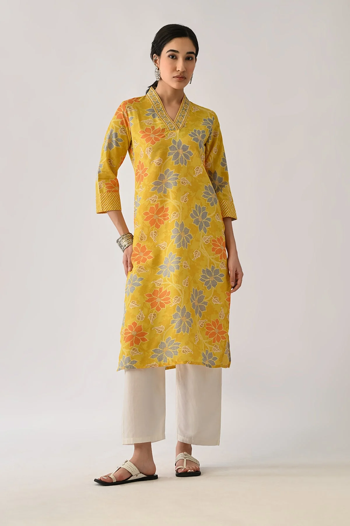 Yellow Printed Kurta - Image 4