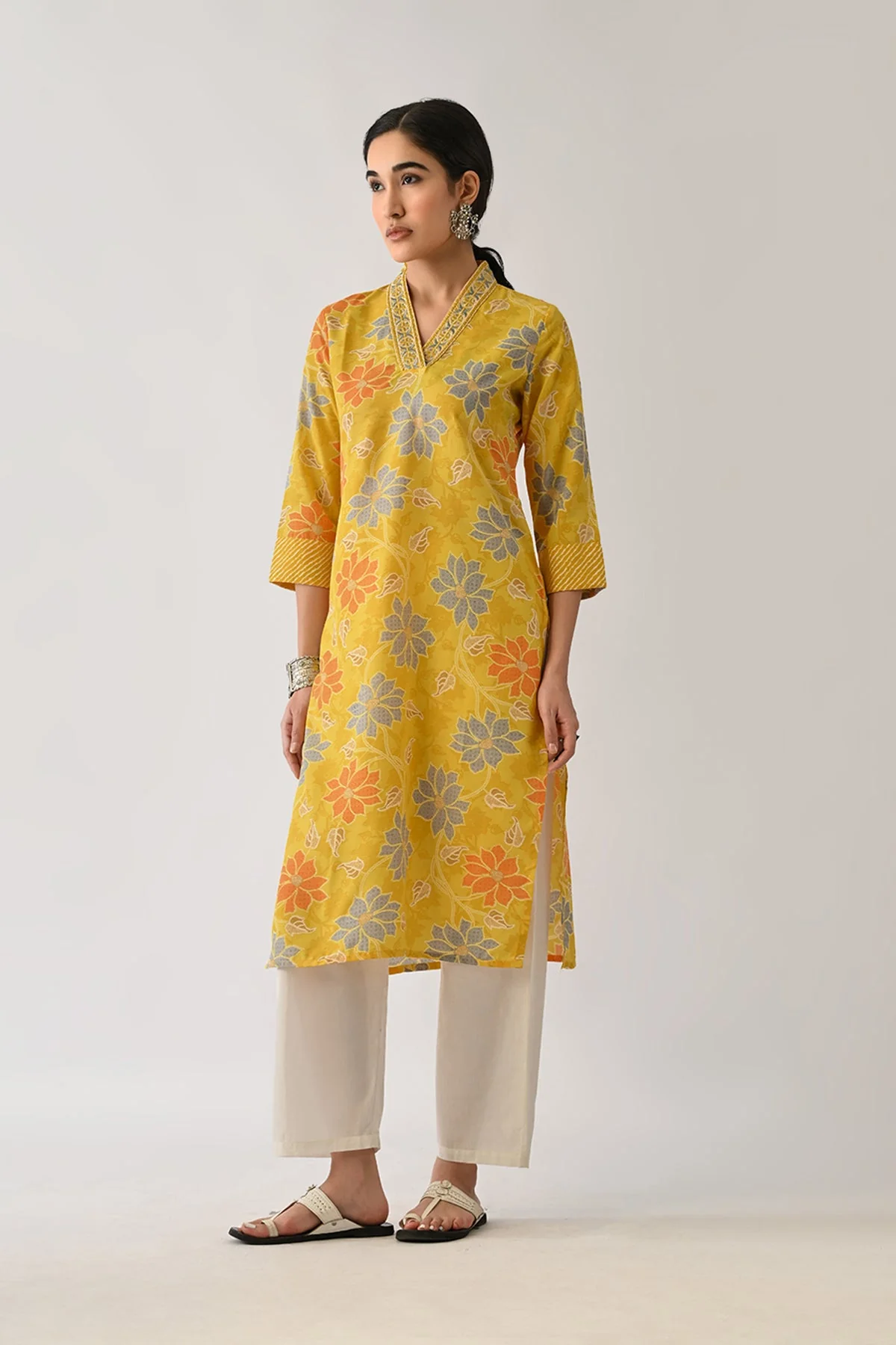 Yellow Printed Kurta - Image 5