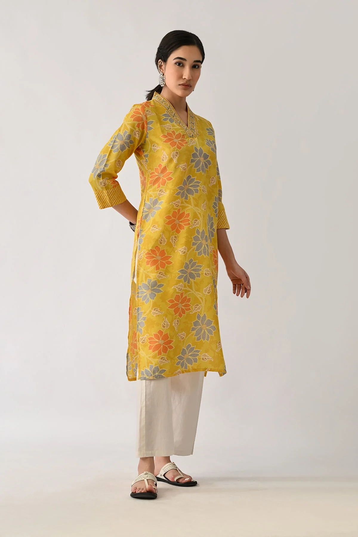 Yellow Printed Kurta - Image 6