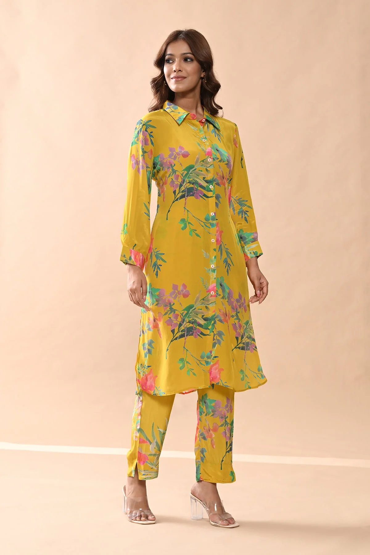 Yellow Printed Kurta 2 Pcs Set - Image 3