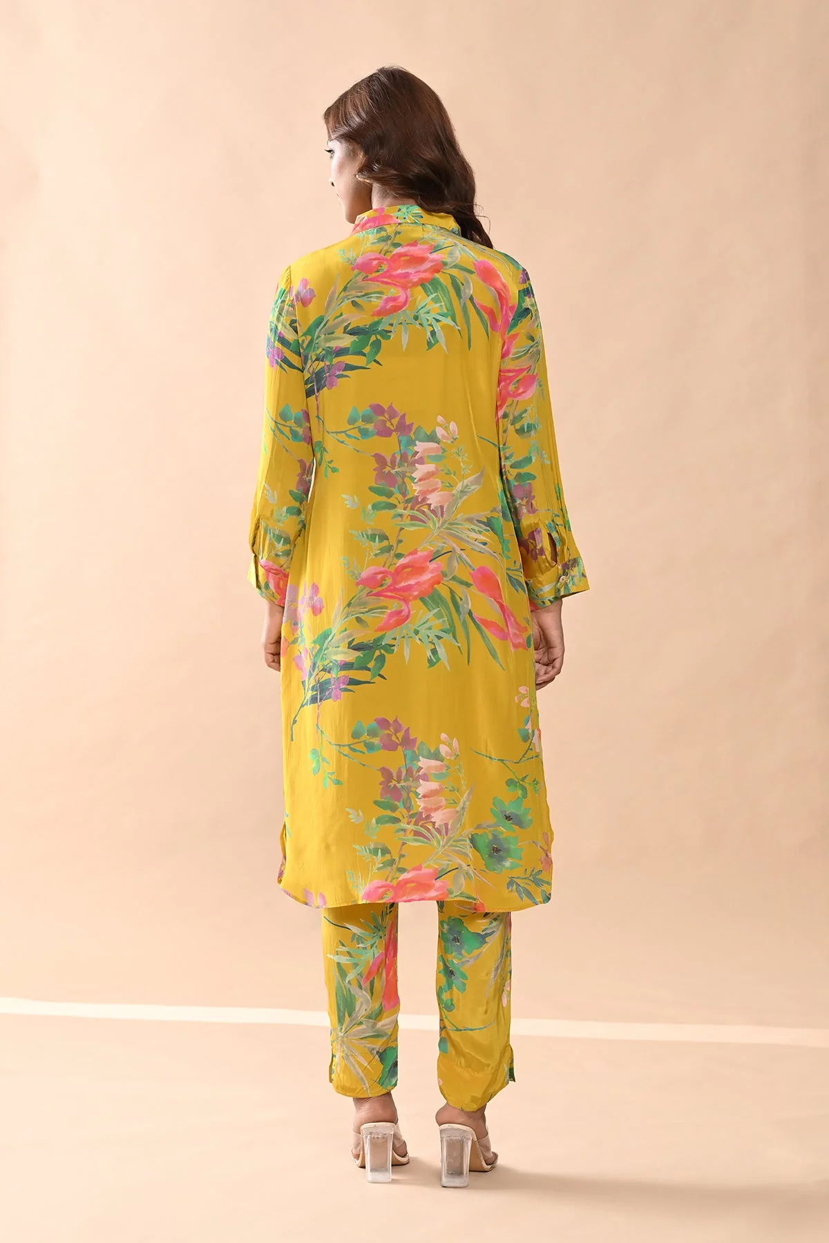 Yellow Printed Kurta 2 Pcs Set - Image 6