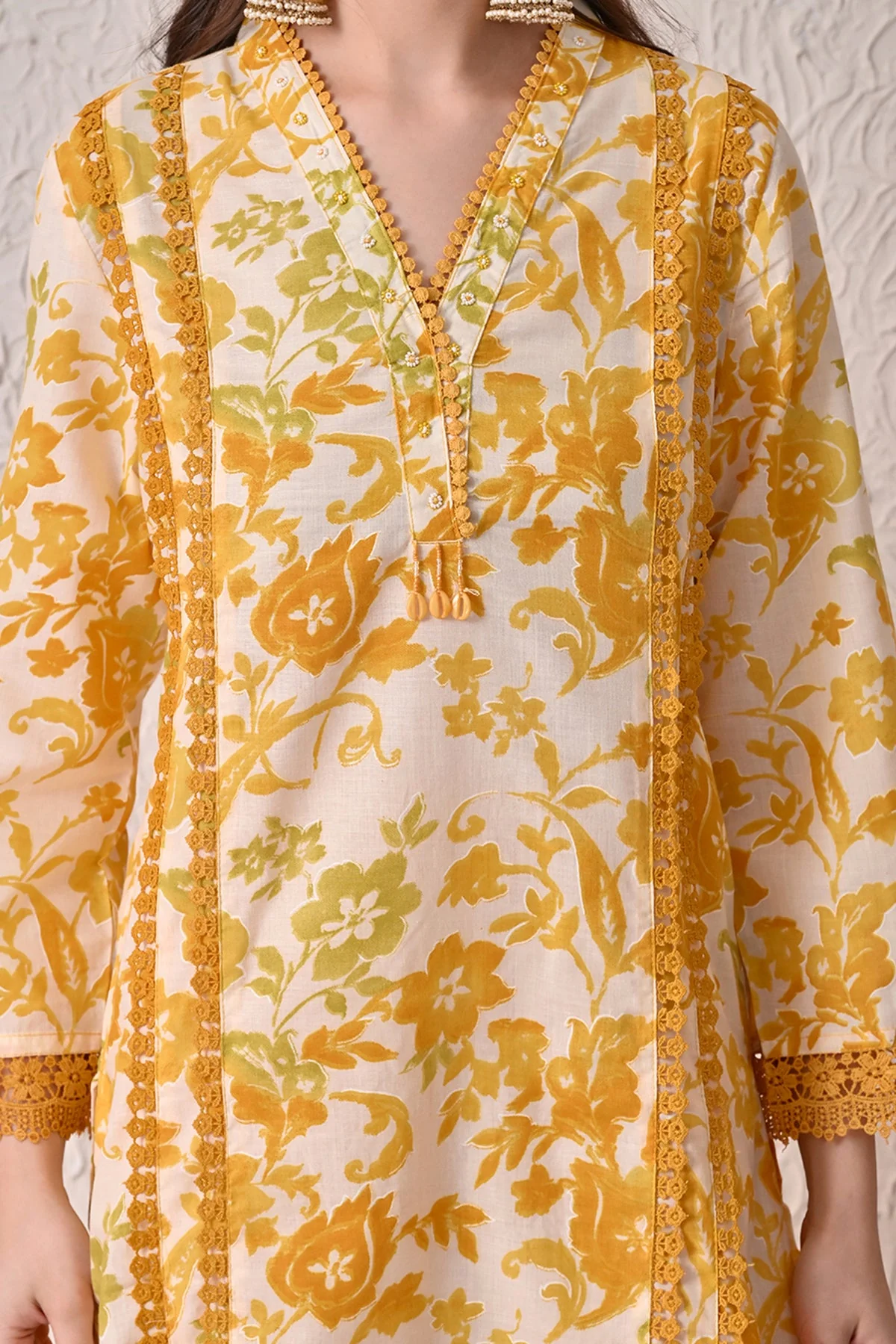 Yellow Printed Kurta 3 Pcs Set - Image 4