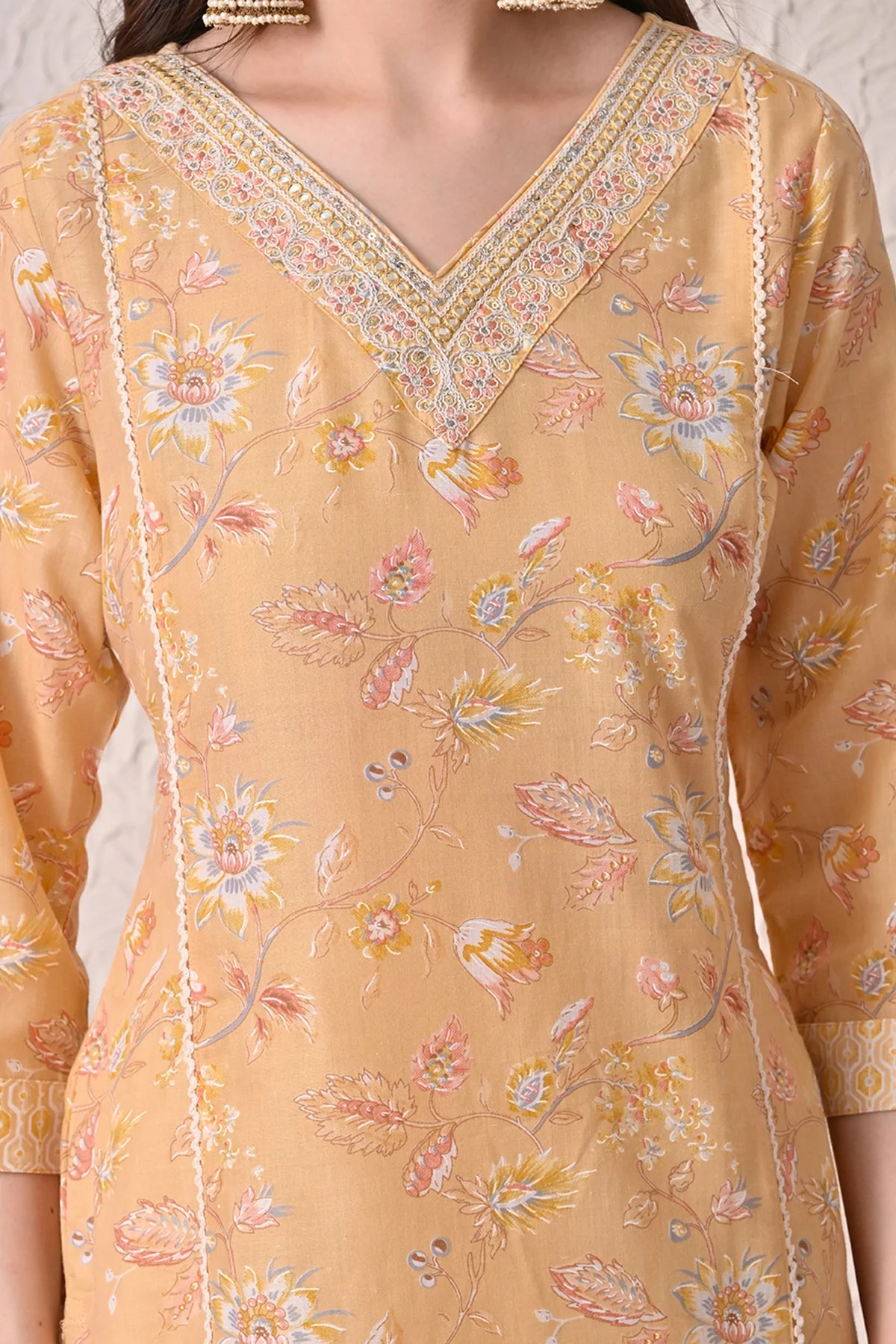 Yellow Printed Kurta 3 Pcs Set - Image 4
